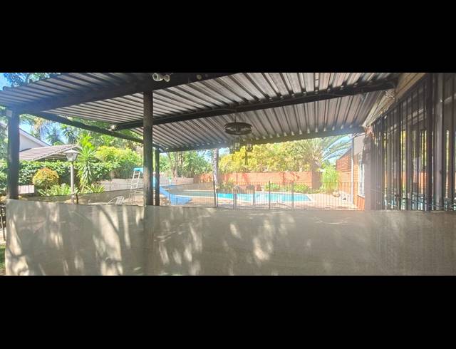 5 BEDROOM HOUSE FOR SALE IN PRETORIA GARDENS